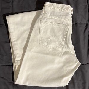 Only worn once, white wrangler jeans (women’s). Size 1/2 x 34